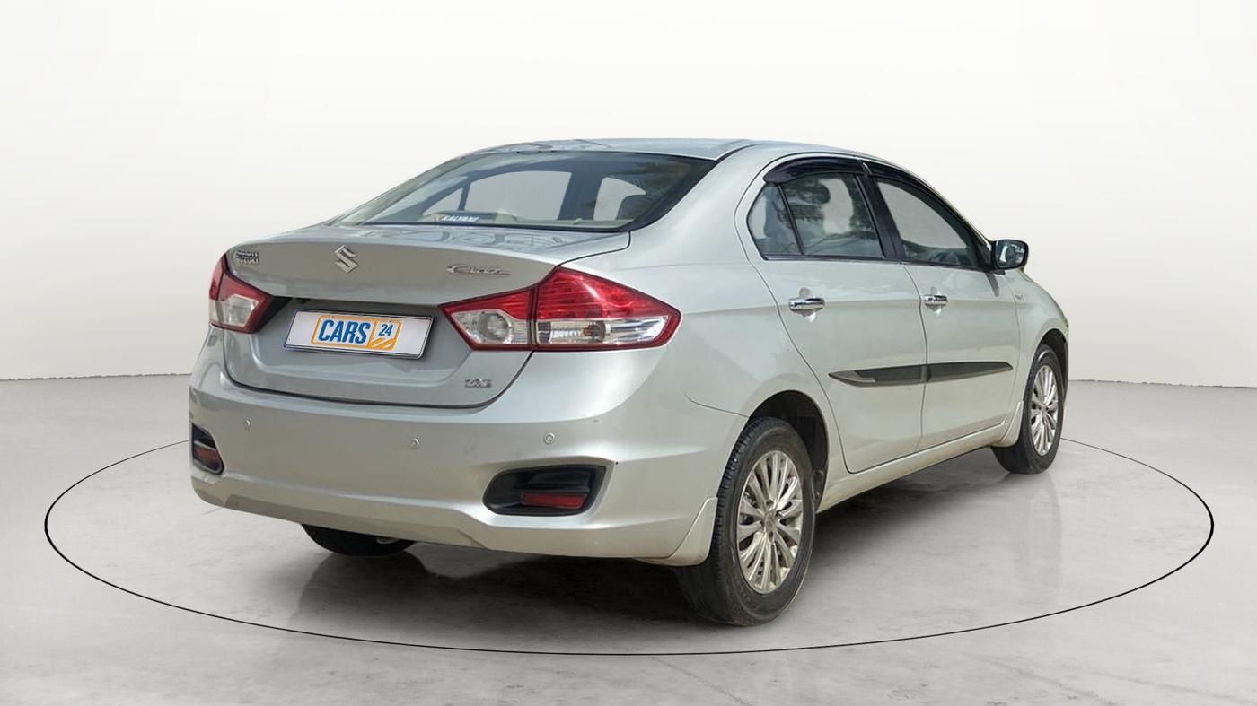 2016 Maruti Ciaz ZXI, Petrol, Manual, 89,801 km, Right Back Diagonal