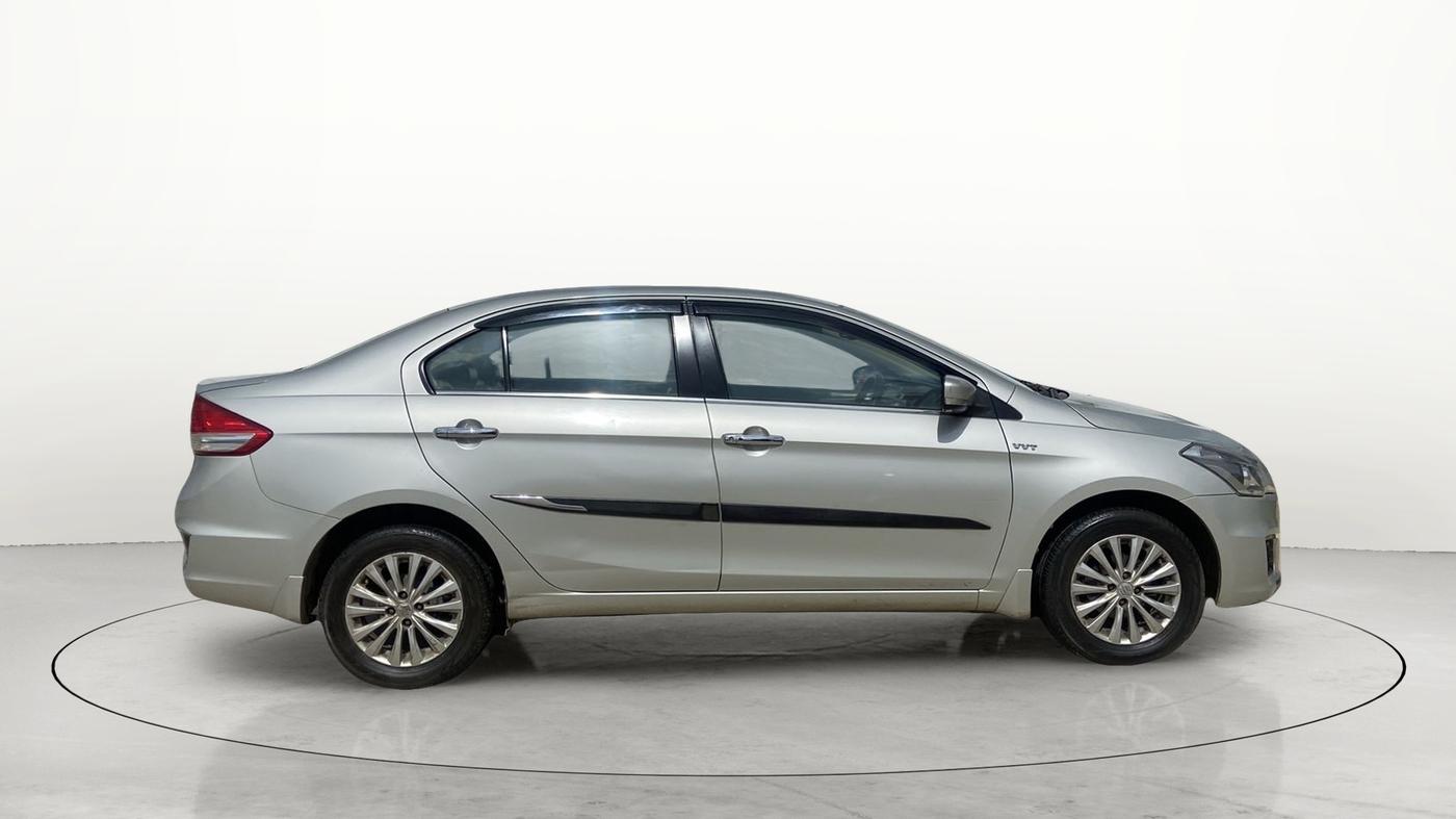 2016 Maruti Ciaz ZXI, Petrol, Manual, 89,801 km, Right Side View