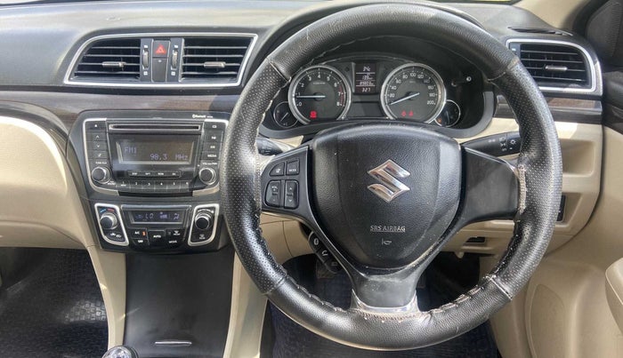 2016 Maruti Ciaz ZXI, Petrol, Manual, 89,801 km, Steering Wheel Close Up