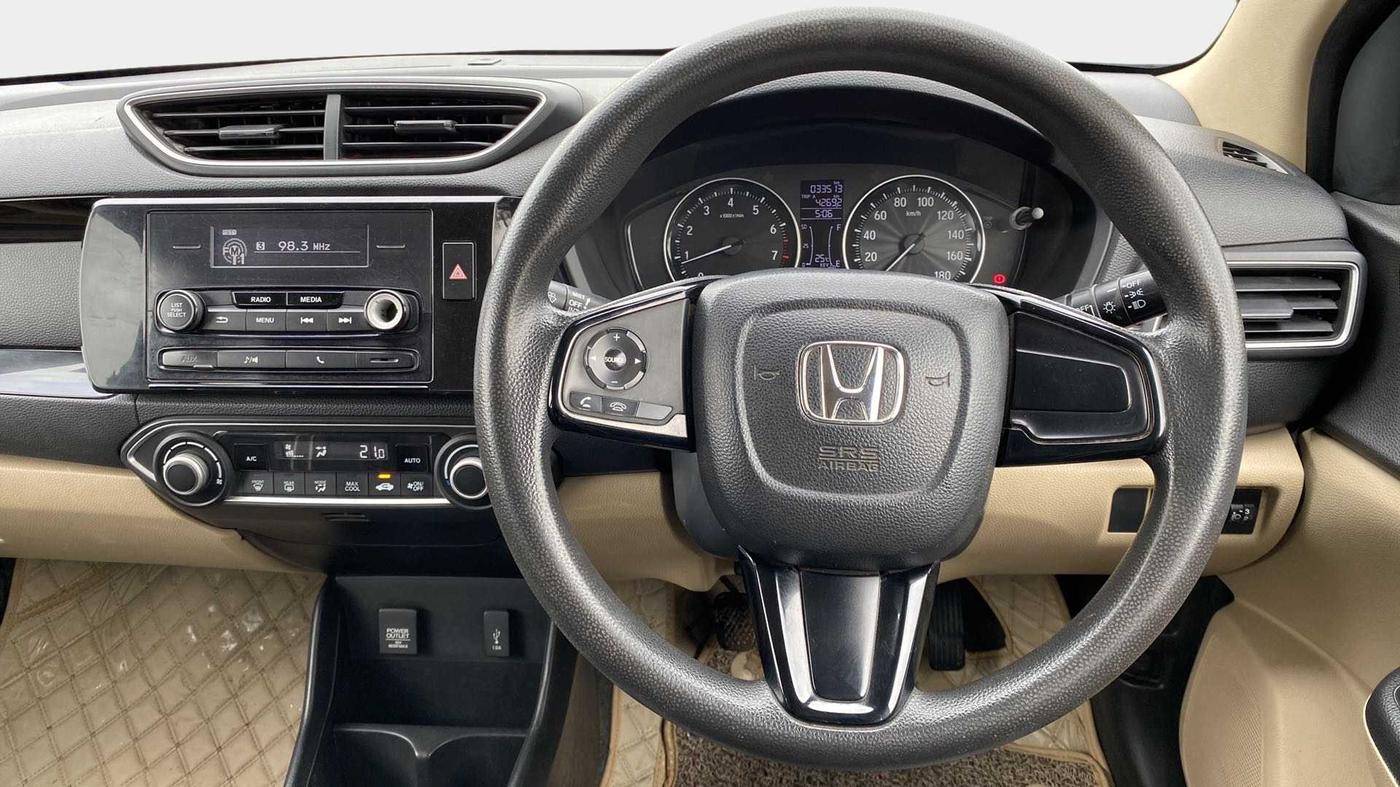 2018 Honda Amaze 1.2L I-VTEC V, Petrol, Manual, 33,797 km, Steering Wheel Close Up