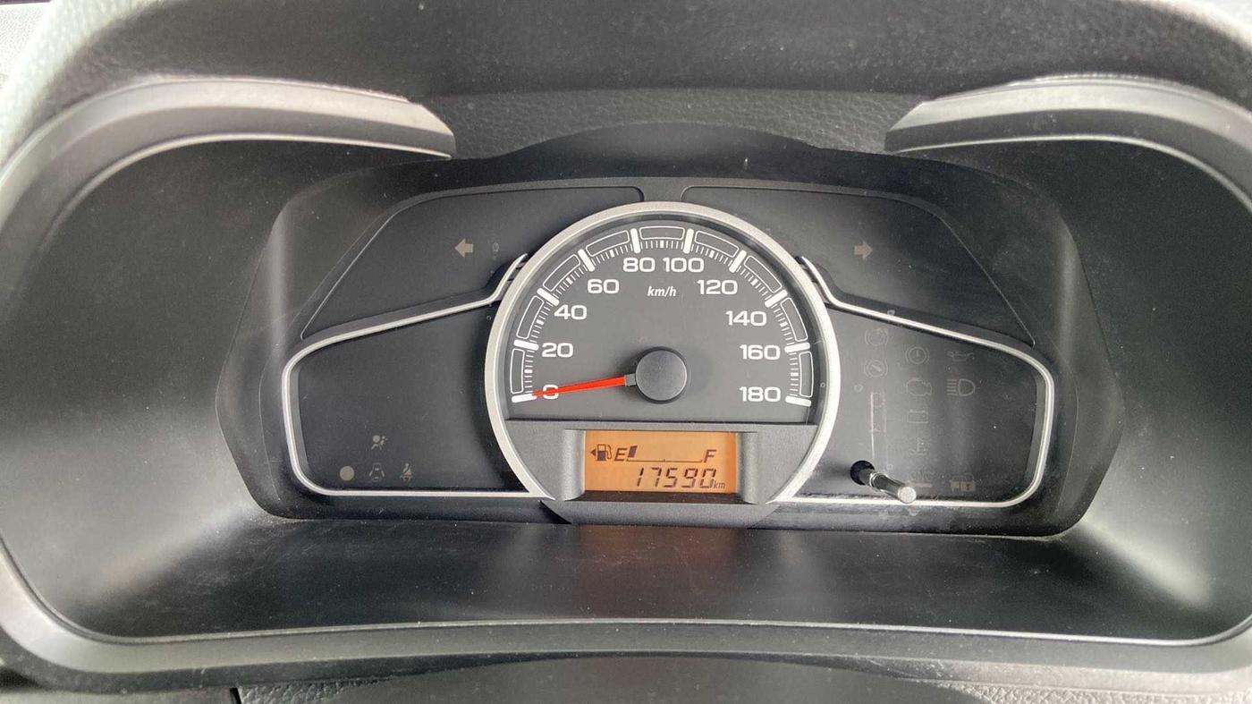 2020 Maruti Alto VXI, Petrol, Manual, 17,556 km, Odometer Image
