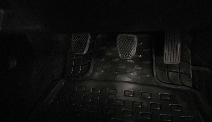 2019 Honda BR-V 1.5L I-VTEC S, Petrol, Manual, 47,813 km, Pedals