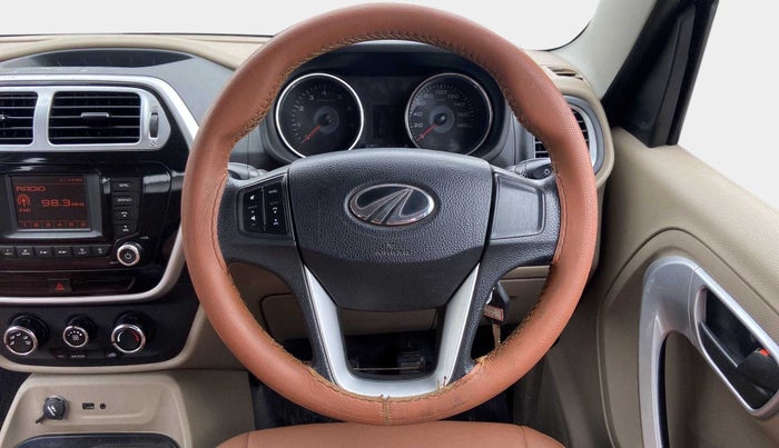 2016 Mahindra TUV300 T8, Diesel, Manual, 83,263 km, Steering Wheel Close Up