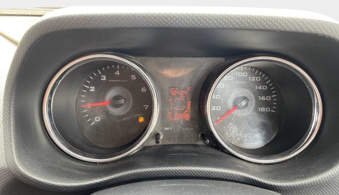 2016 Mahindra TUV300 T8, Diesel, Manual, 83,263 km, Odometer Image