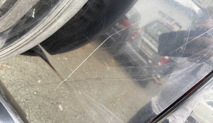 2016 Mahindra TUV300 T8, Diesel, Manual, 83,263 km, Dicky (Boot door) - Jack missing