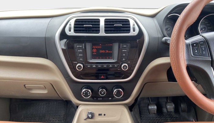 2016 Mahindra TUV300 T8, Diesel, Manual, 83,263 km, Air Conditioner