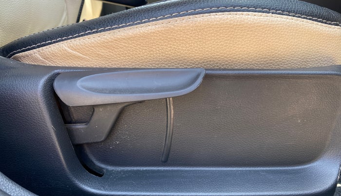 2020 Skoda Rapid 1.0 AMBITION TSI MT, Petrol, Manual, 1,27,714 km, Driver Side Adjustment Panel