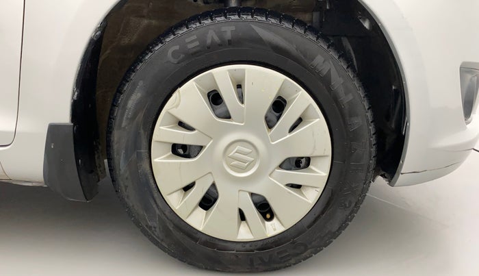 2013 Maruti Swift VXI, Petrol, Manual, 60,634 km, Right Front Wheel