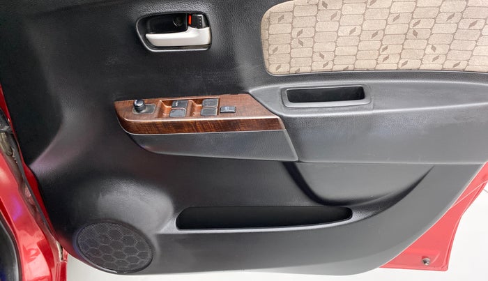 2015 Maruti Wagon R 1.0 VXI, Petrol, Manual, 64,749 km, Driver Side Door Panels Control