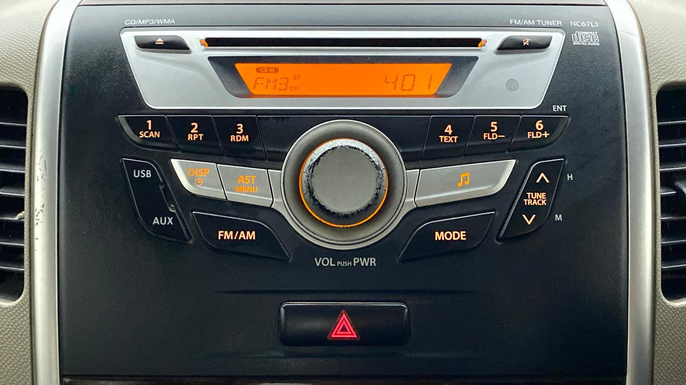 2015 Maruti Wagon R 1.0 VXI, Petrol, Manual, 64,749 km, Infotainment System