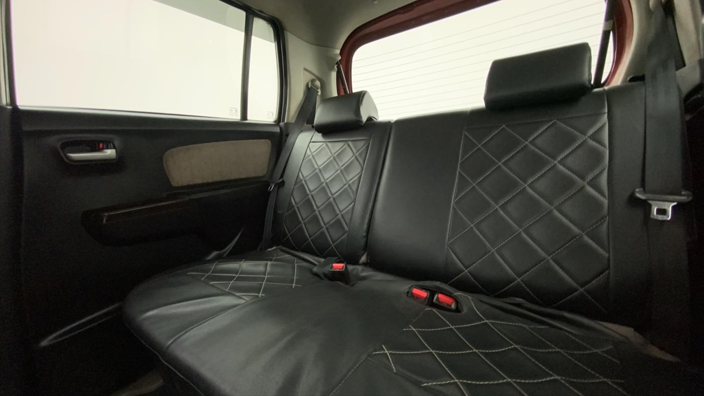 2015 Maruti Wagon R 1.0 VXI, Petrol, Manual, 64,749 km, Right Side Rear Door Cabin
