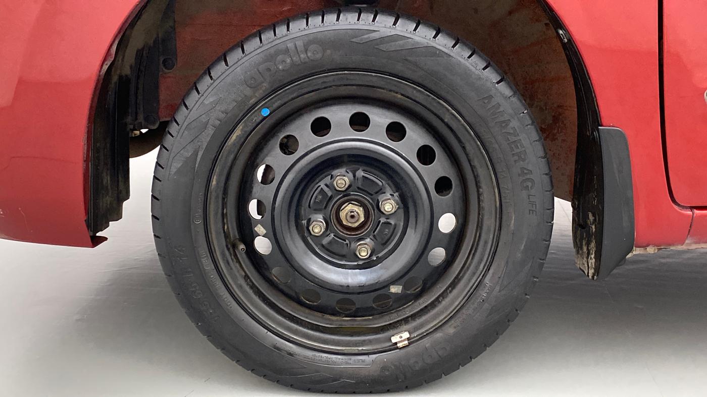 2015 Maruti Wagon R 1.0 VXI, Petrol, Manual, 64,749 km, Left Front Wheel