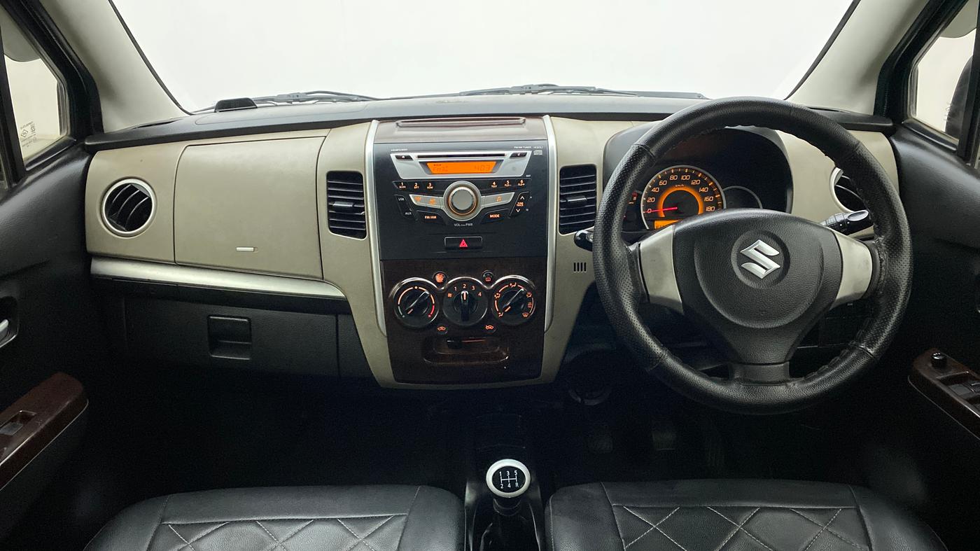 2015 Maruti Wagon R 1.0 VXI, Petrol, Manual, 64,749 km, Dashboard