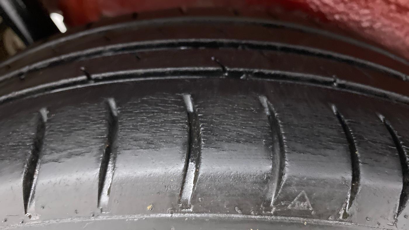 2015 Maruti Wagon R 1.0 VXI, Petrol, Manual, 64,749 km, Right Rear Tyre Tread