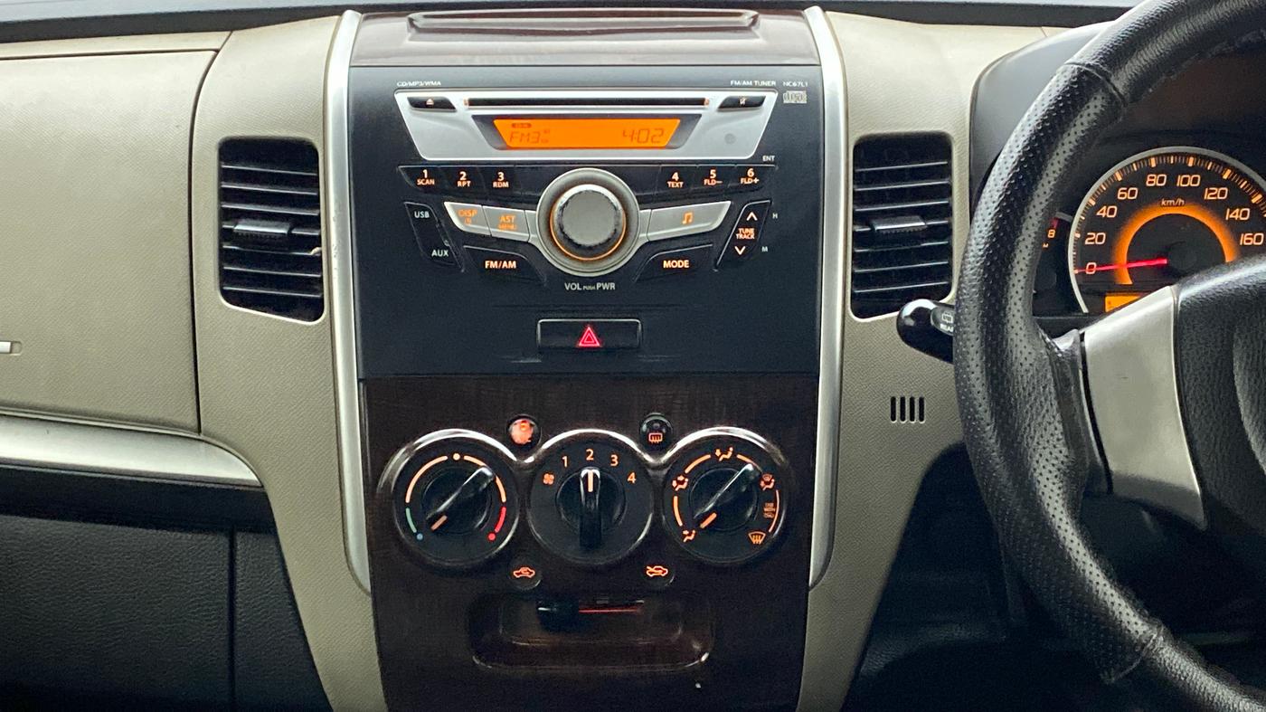 2015 Maruti Wagon R 1.0 VXI, Petrol, Manual, 64,749 km, Air Conditioner