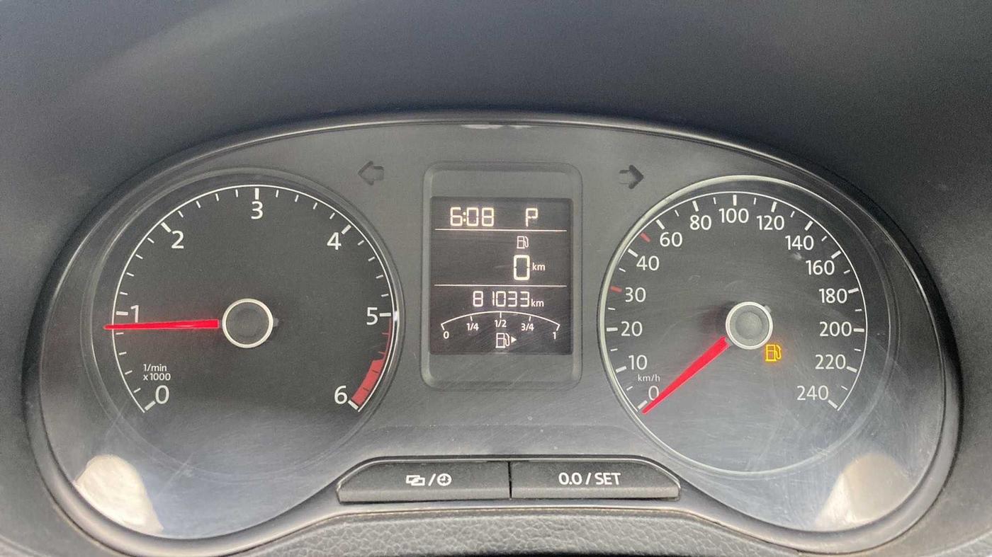 2017 Volkswagen Ameo HIGHLINE PLUS 1.5L AT 16 ALLOY, Diesel, Automatic, 81,375 km, Odometer Image