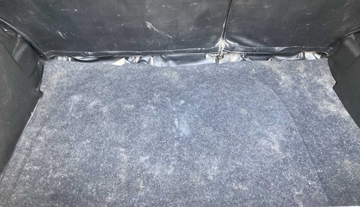 2019 Maruti Baleno DELTA PETROL 1.2, Petrol, Manual, 16,994 km, Boot Inside