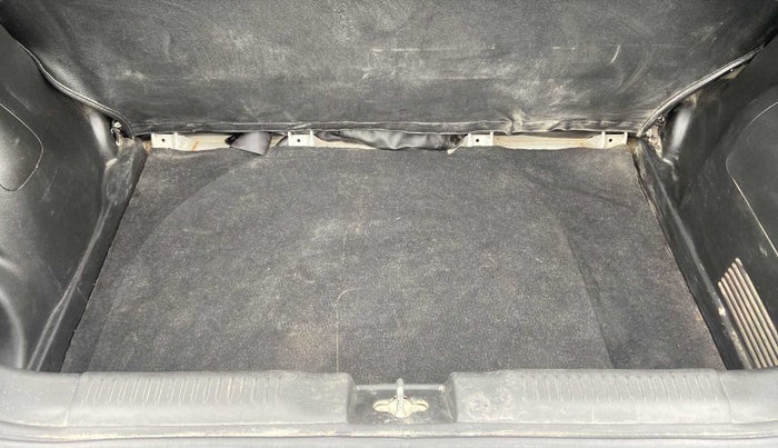 2018 Maruti Swift VDI, Diesel, Manual, 1,02,511 km, Boot Inside