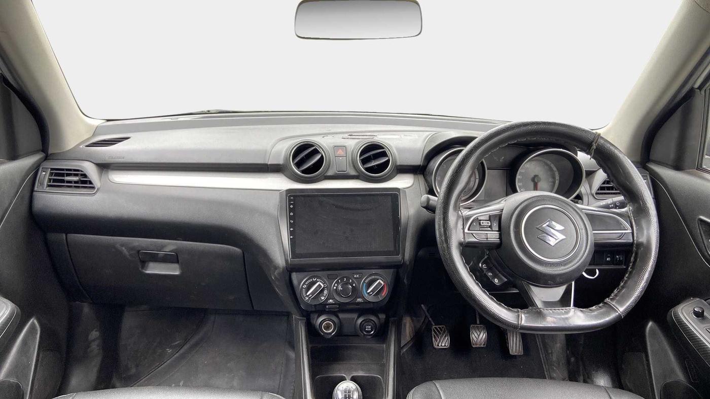 2018 Maruti Swift VDI, Diesel, Manual, 1,02,511 km, Dashboard