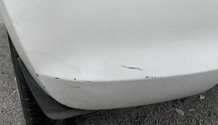 2018 Maruti Swift VDI, Diesel, Manual, 1,02,511 km, Rear bumper - Minor scratches