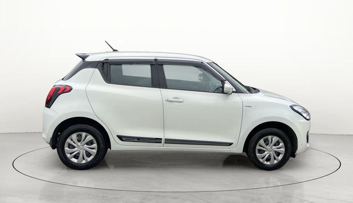 2018 Maruti Swift VDI, Diesel, Manual, 1,02,511 km, Right Side View