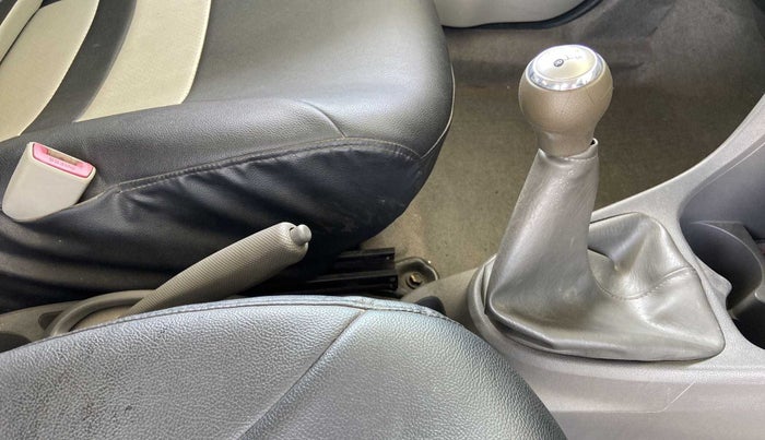 2013 Toyota Etios G, Petrol, Manual, 27,735 km, Gear Lever