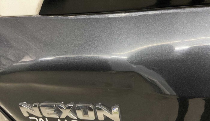 2019 Tata NEXON XM DIESEL, Diesel, Manual, 26,965 km, Dicky (Boot door) - Slightly dented