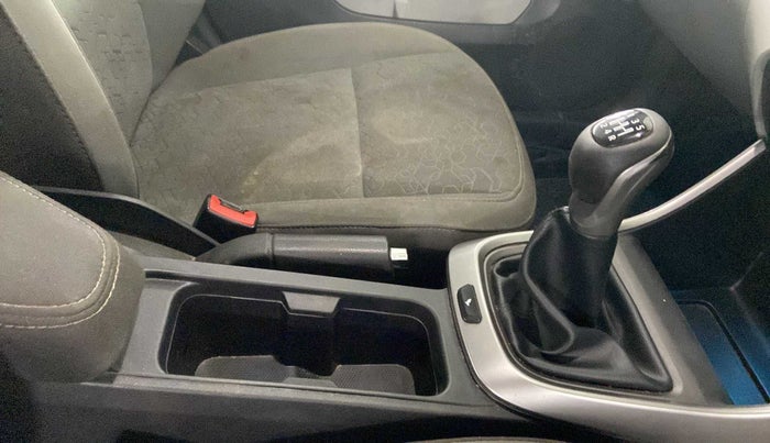 2020 Tata ALTROZ XZ PETROL, Petrol, Manual, 57,955 km, Gear Lever