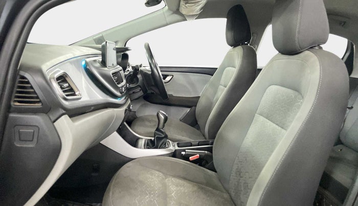 2020 Tata ALTROZ XZ PETROL, Petrol, Manual, 57,955 km, Right Side Front Door Cabin