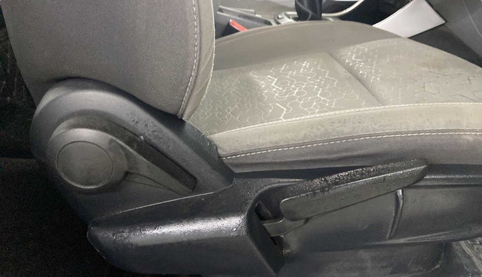 2020 Tata ALTROZ XZ PETROL, Petrol, Manual, 57,955 km, Driver Side Adjustment Panel