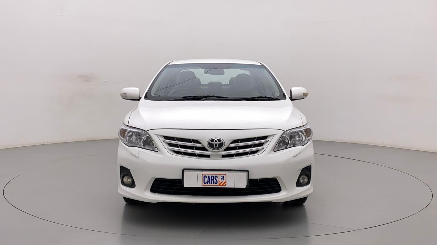 2013 Toyota Corolla Altis GL PETROL, Petrol, Manual, 1,18,123 km, Front
