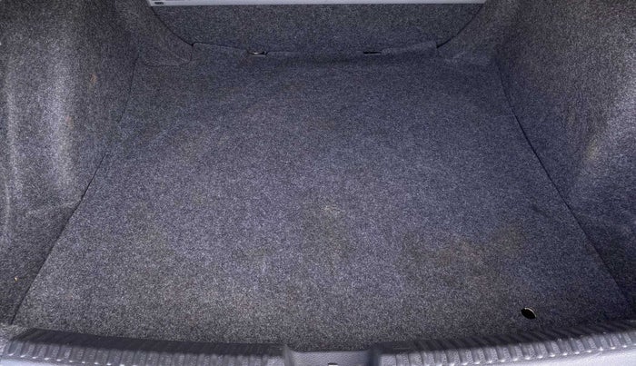 2020 Volkswagen Vento HIGHLINE PLUS 1.0L TSI, Petrol, Manual, 42,650 km, Boot Inside