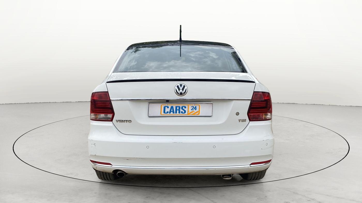 2019 Volkswagen Vento HIGHLINE PLUS 1.2 AT 16 ALLOY, Petrol, Automatic, 45,744 km, Back/Rear