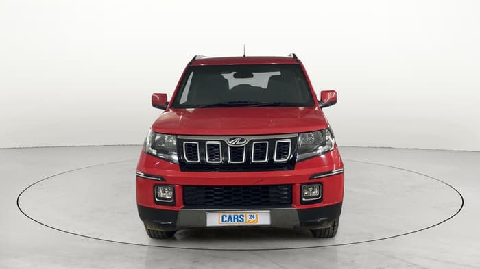 2019 Mahindra TUV300 T8, Diesel, Manual, 30,227 km, Front