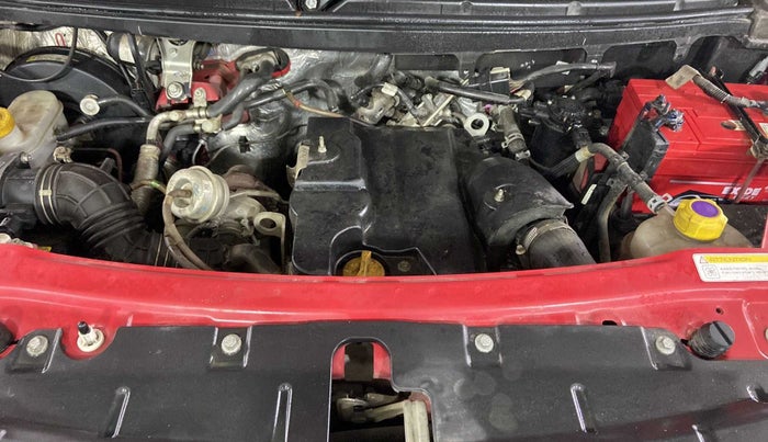 2019 Mahindra TUV300 T8, Diesel, Manual, 30,227 km, Open Bonet