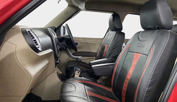 2019 Mahindra TUV300 T8, Diesel, Manual, 30,227 km, Right Side Front Door Cabin