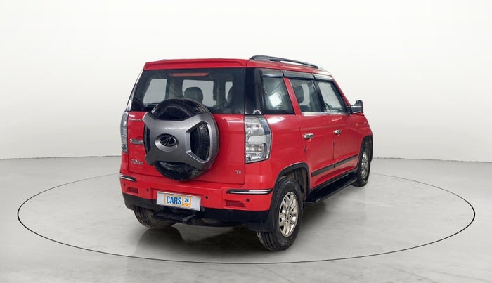 2019 Mahindra TUV300 T8, Diesel, Manual, 30,227 km, Right Back Diagonal