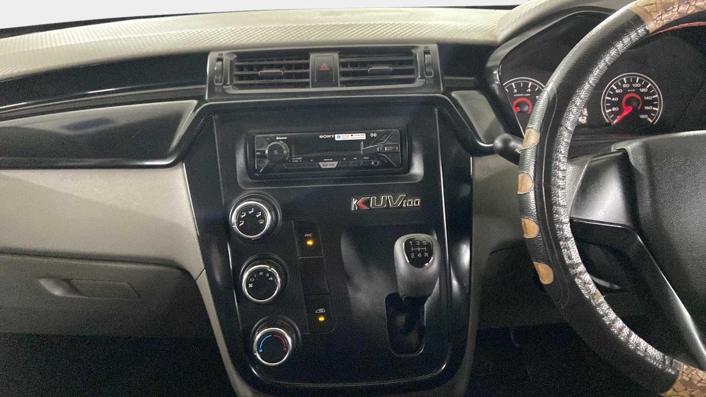 2016 Mahindra Kuv100 K4 6 STR, Petrol, Manual, 53,367 km, Air Conditioner