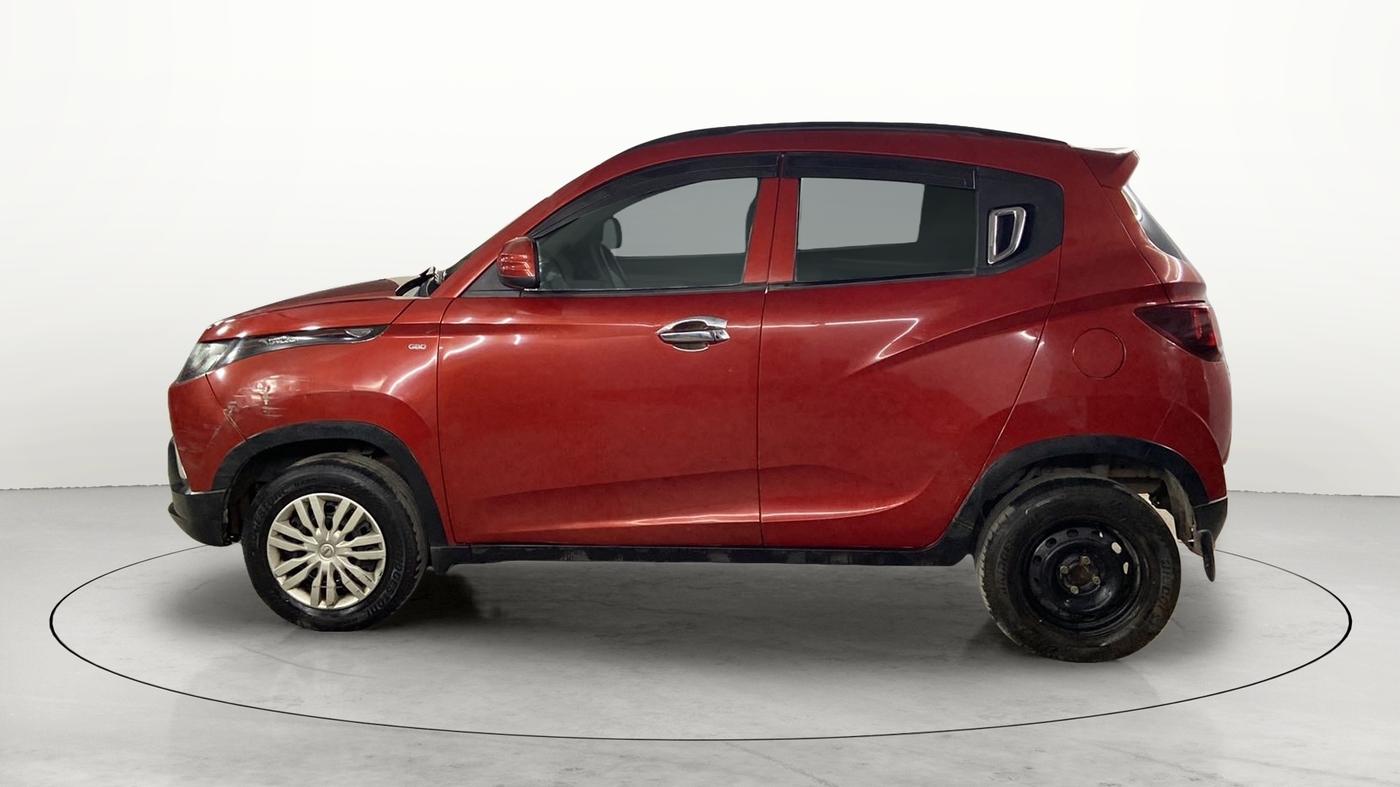 2016 Mahindra Kuv100 K4 6 STR, Petrol, Manual, 53,367 km, Left Side