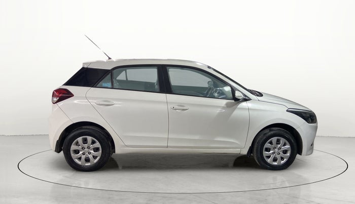 2017 Hyundai Elite i20 SPORTZ 1.2, Petrol, Manual, 53,348 km, Right Side View