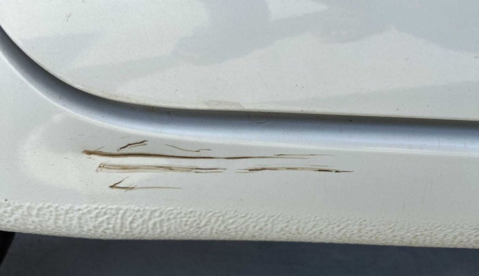 2016 Maruti Celerio VXI, Petrol, Manual, 92,707 km, Right running board - Minor scratches