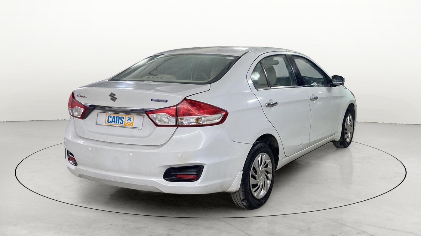 2018 Maruti Ciaz SIGMA DIESEL 1.3, Diesel, Manual, 98,779 km, Right Back Diagonal