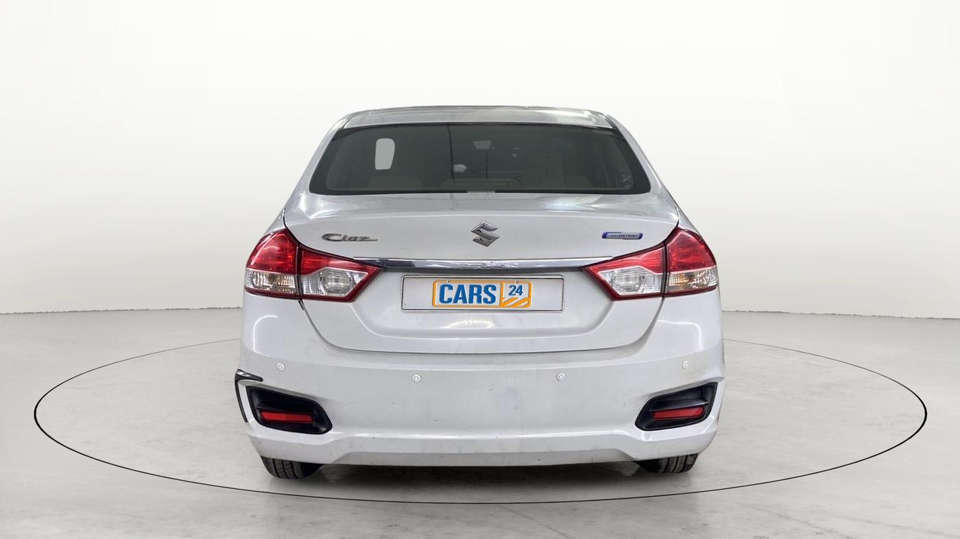 2018 Maruti Ciaz SIGMA DIESEL 1.3, Diesel, Manual, 98,779 km, Back/Rear