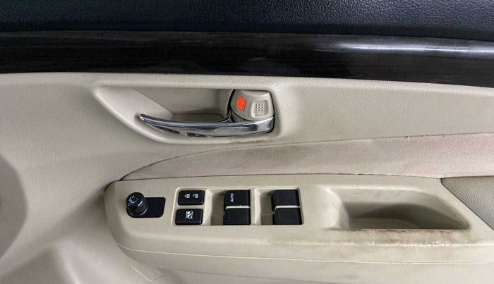 2018 Maruti Ciaz SIGMA DIESEL 1.3, Diesel, Manual, 98,779 km, Driver Side Door Panels Control