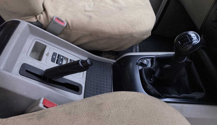 2019 Mahindra Scorpio S3, Diesel, Manual, 71,579 km, Gear Lever