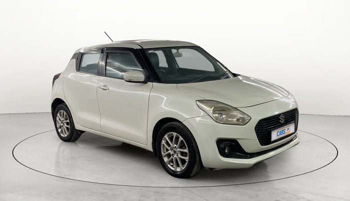 2018 Maruti Swift ZXI AMT, Petrol, Automatic, 1,11,791 km, Right Front Diagonal