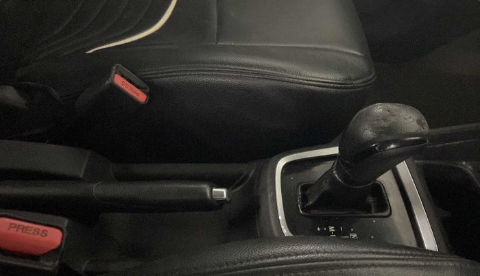 2018 Maruti Swift ZXI AMT, Petrol, Automatic, 1,11,791 km, Gear Lever