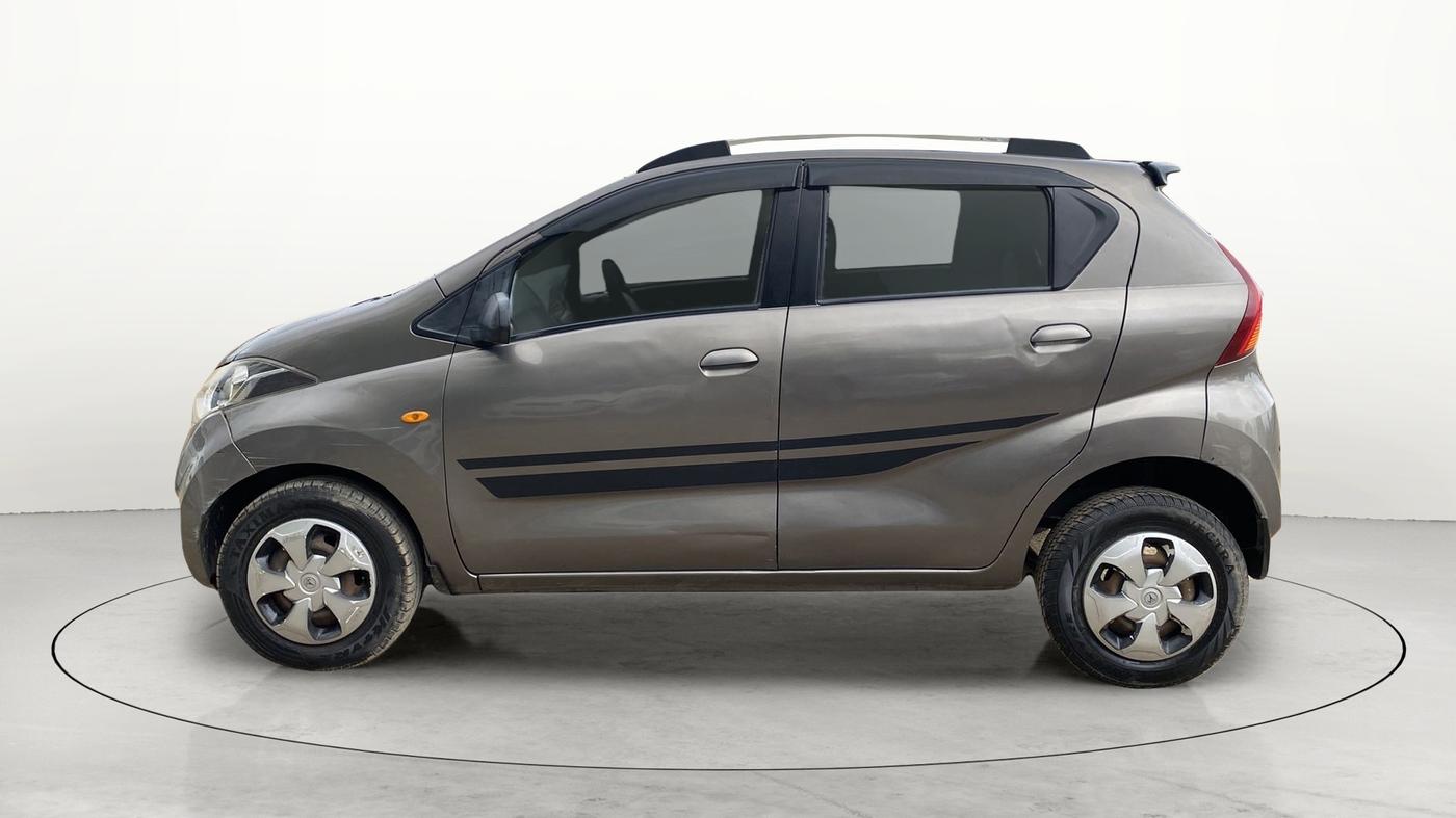 2016 Datsun Redi Go S, Petrol, Manual, 51,147 km, Left Side
