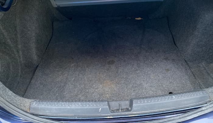 2015 Volkswagen Vento HIGHLINE PETROL AT, Petrol, Automatic, 97,759 km, Boot Inside
