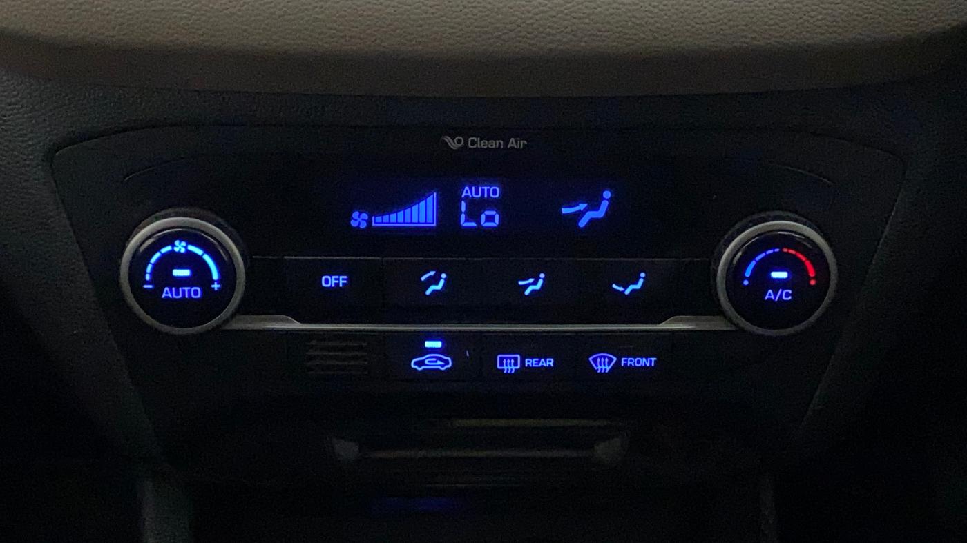 2016 Hyundai Elite i20 ASTA 1.2, Petrol, Manual, 1,19,368 km, Automatic Climate Control